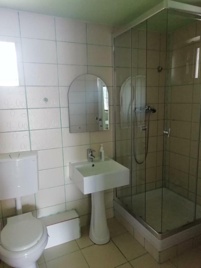 Apartament Casa Darius Orszowa Zewnętrze zdjęcie
